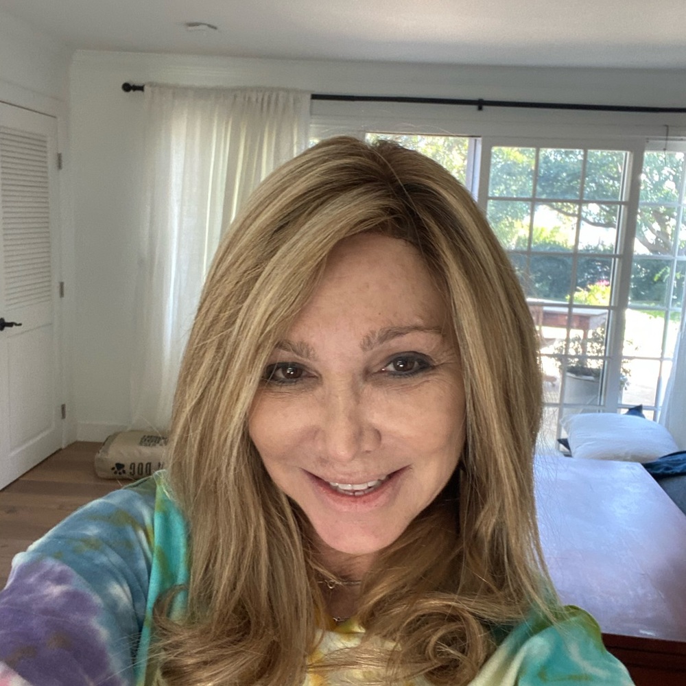 Meet your Posher, Lori